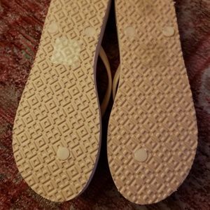 Tory Burch Shoes - Tory Burch flip flops 11 Tory Burch Shoes - Tory Burch flip flops 11